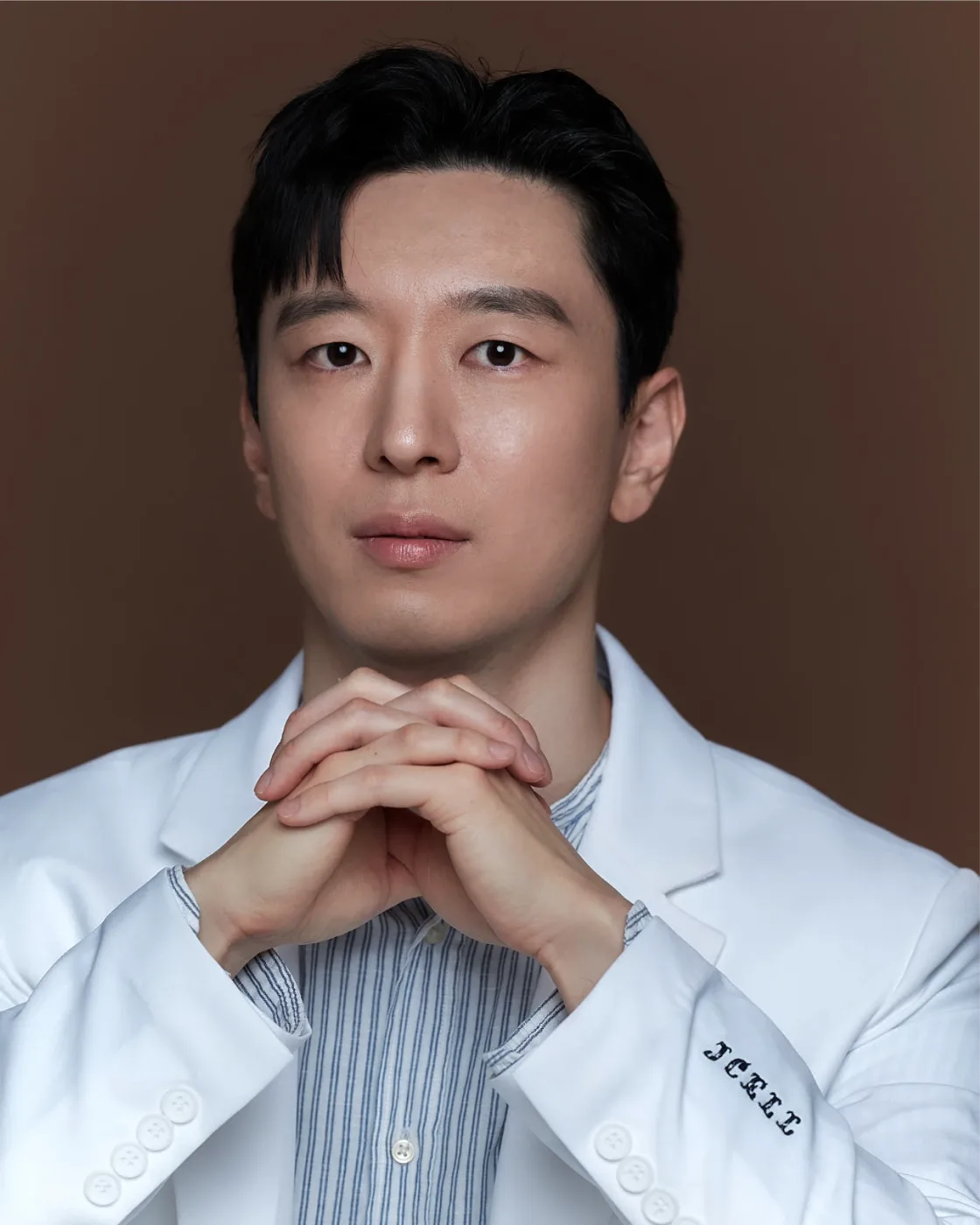 대표원장 정진우 의료진 사진